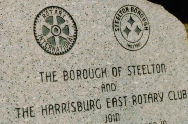 Close up of new memorial, showing inscription.  Click for a larger image.