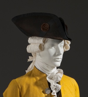 Tricorne hat, Europe or America, beaver fur, c. 1780, displayed on a mannequin.